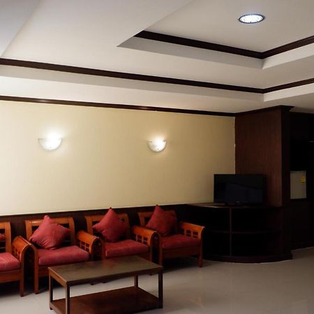 Auychai Grand Hotel Lang Suan 외부 사진