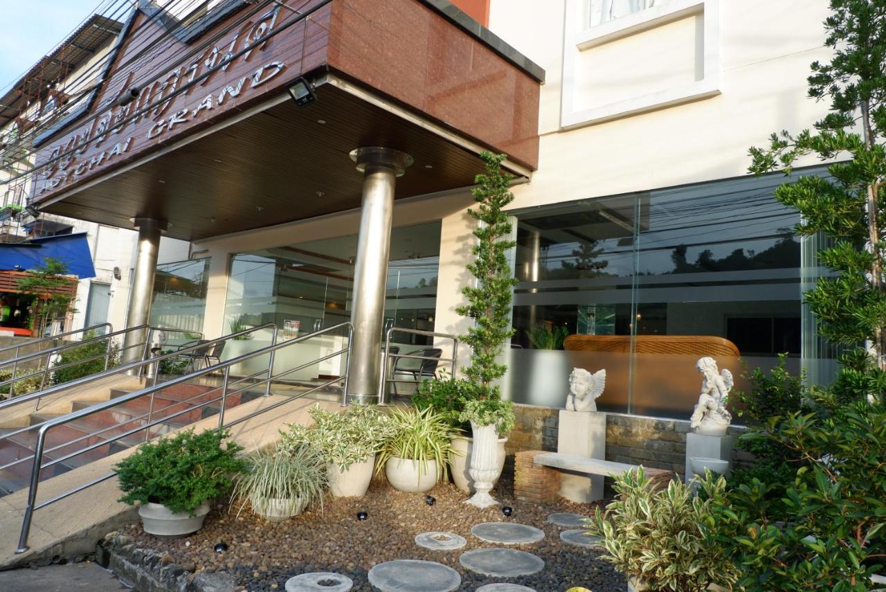 Auychai Grand Hotel Lang Suan 외부 사진