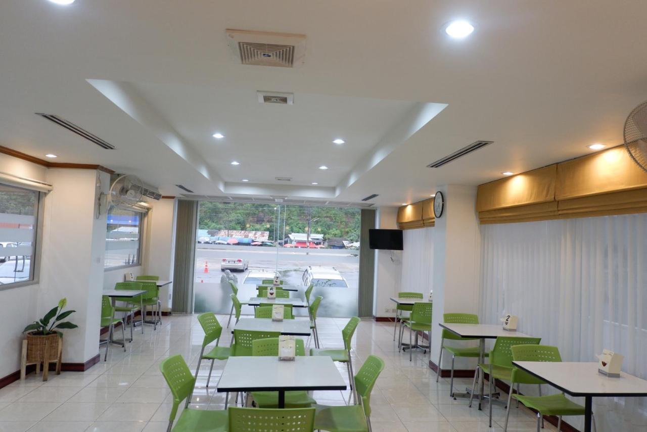 Auychai Grand Hotel Lang Suan 외부 사진